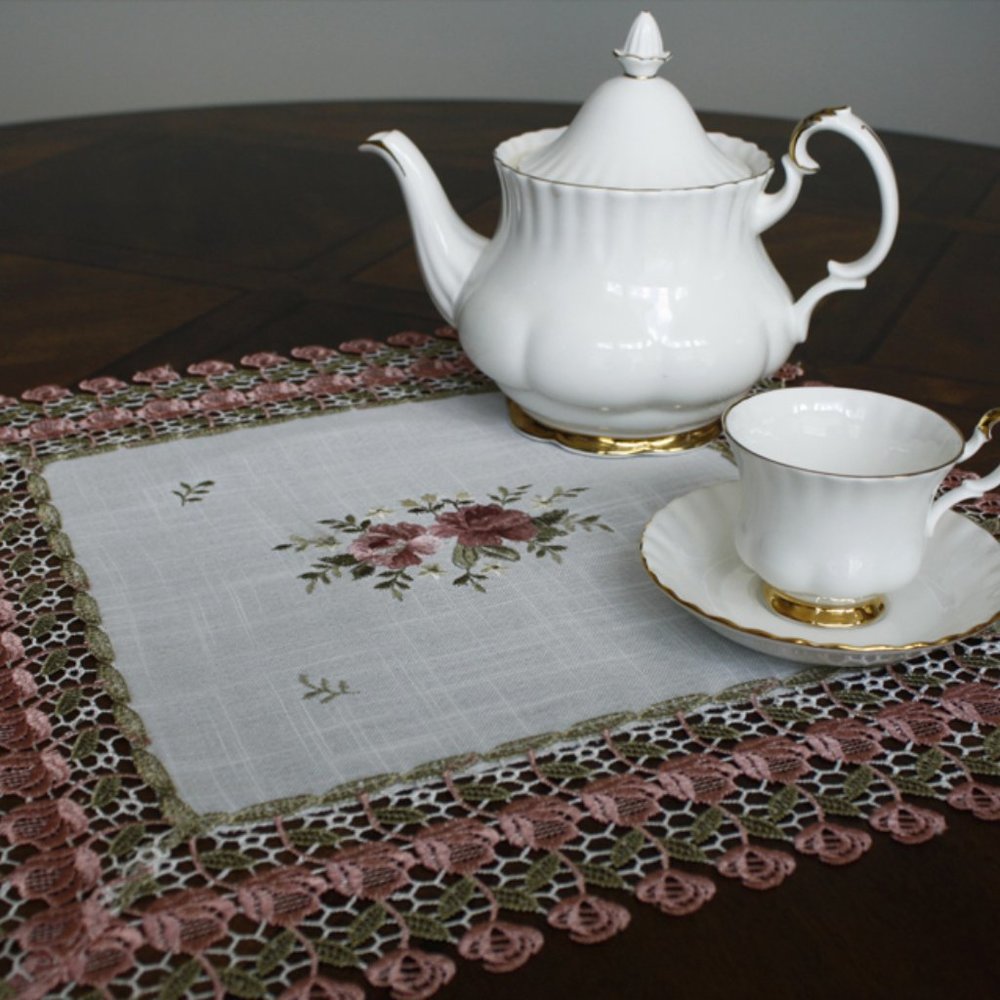 Doily SHABBY CHIC ROSE LACE Square Table Mat